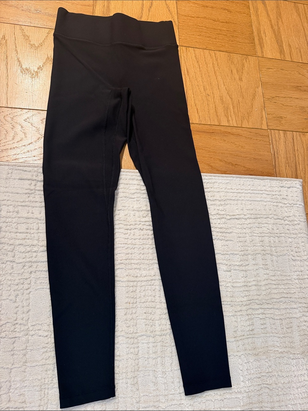 Bandier ribbed black leggings